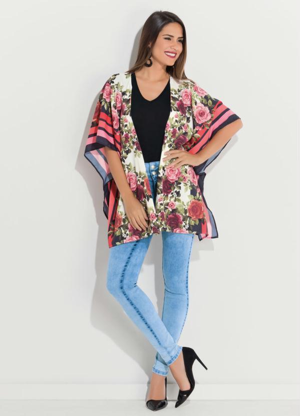 Quintess - Kimono Floral Amplo com Abertura Lateral 3