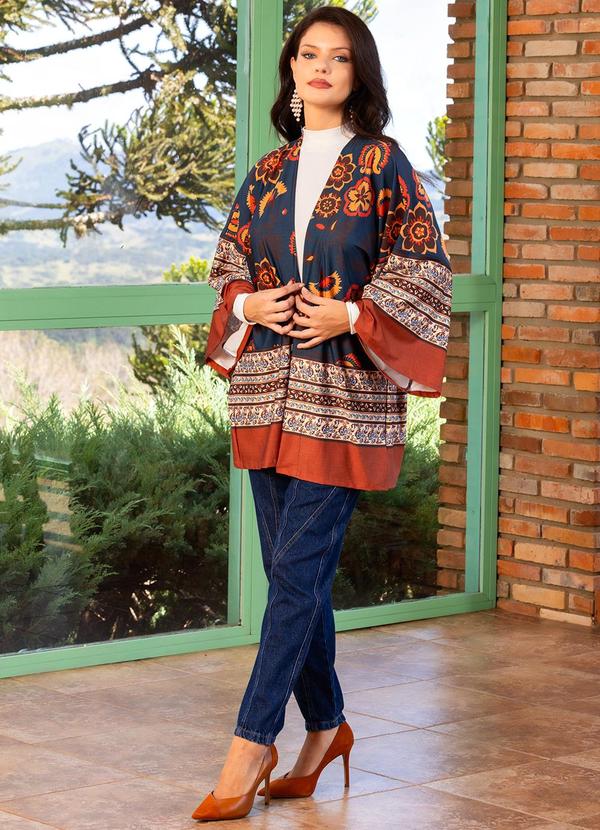 Quintess - Kimono Floral Boho em Malha Fria 7