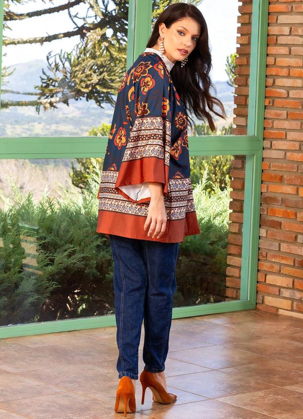 Quintess - Kimono Floral Boho em Malha Fria 6