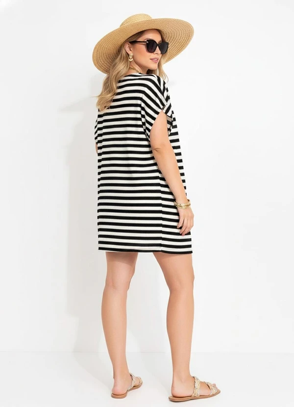 Quintess - Kimono Listrado Preto e Branco em Malha Tricô 2