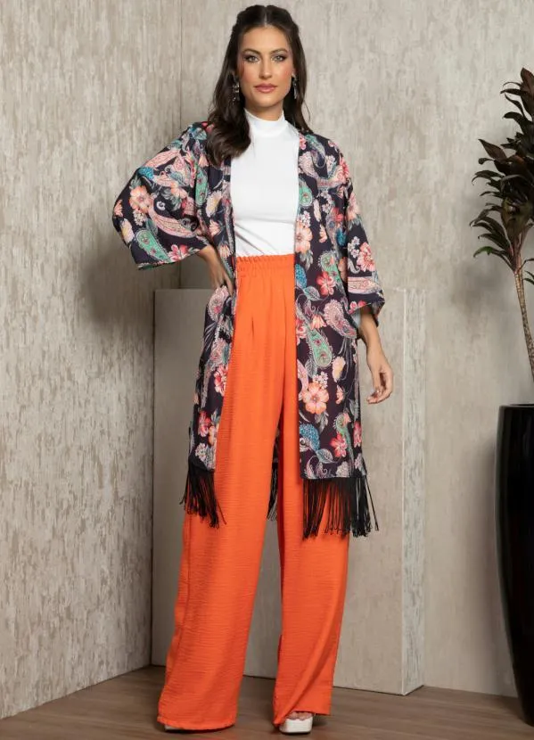Quintess - Kimono Paisley Preto em Tecido Plano com Franjas 5