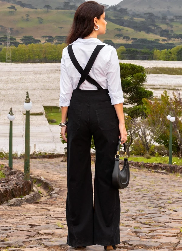 Quintess - Jardineira Preta em Sarja 12