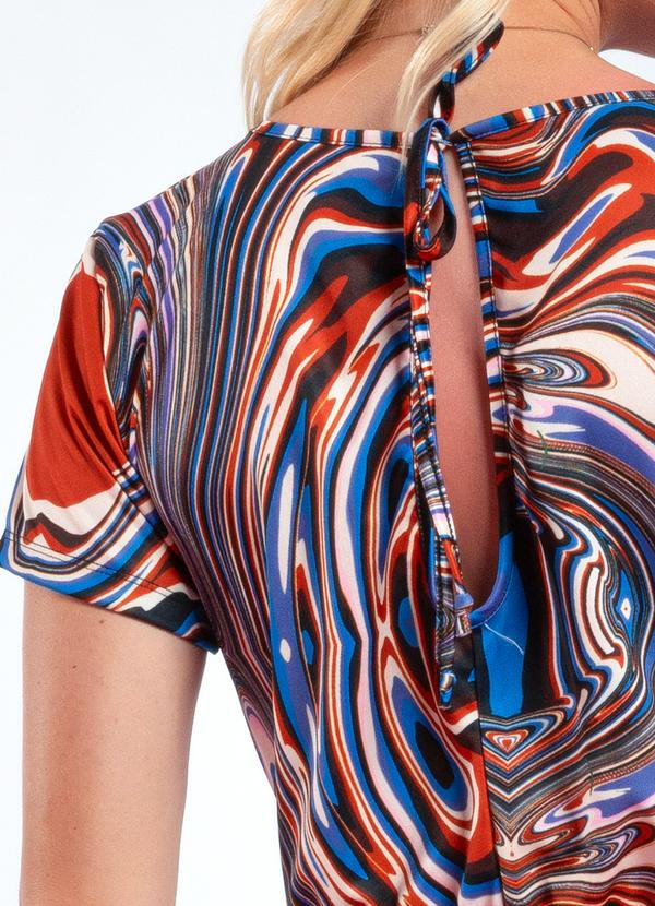 Moda Pop - Macacão Abstrato em Jersey Acetinado 4