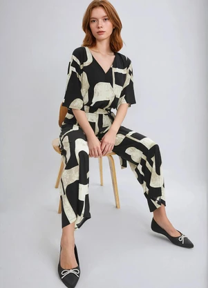 bonprix - Macacão Abstrato em Malha Fria - BONPRIX