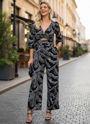 Quintess - Macacão Azul em Crepe Plano Sarjado - QUINTESS