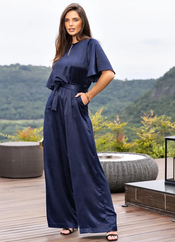 Quintess - Macacão Azul Marinho em Crepe Plano Aveludado 7