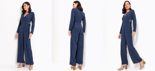 Macac�o Azul Marinho em Crepe Plano