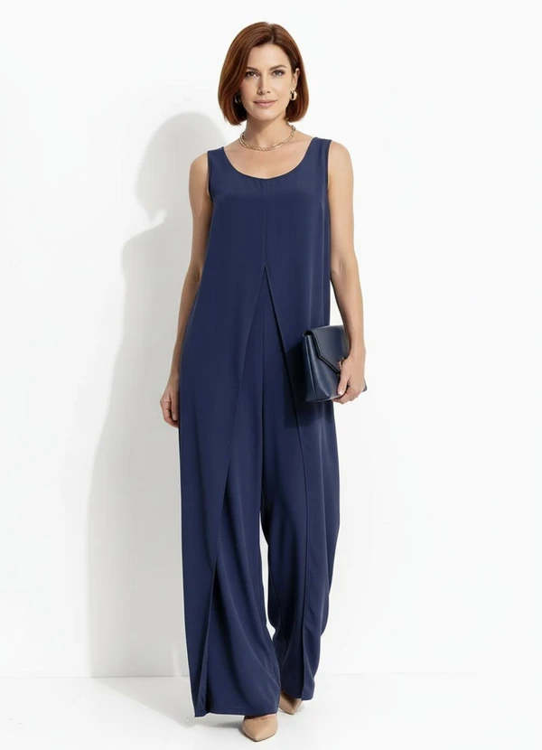 Quintess - Macacão Azul Marinho em Crepe Plano