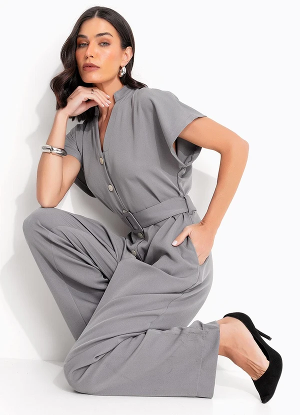 Quintess - Macacão Cinza em Crepe Plano 2