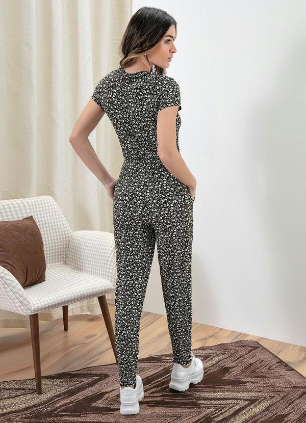 Queima Estoque - Macacão com Amarração Florido 7