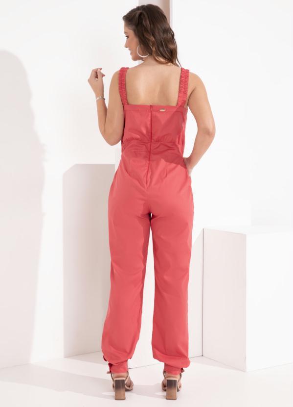 Quintess - Macacão Coral com Bolsos e Botões 2