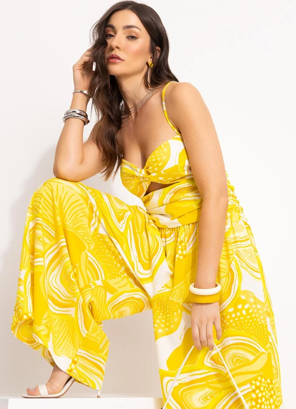 Farm - Macacão em Viscolinho Amarelo 4