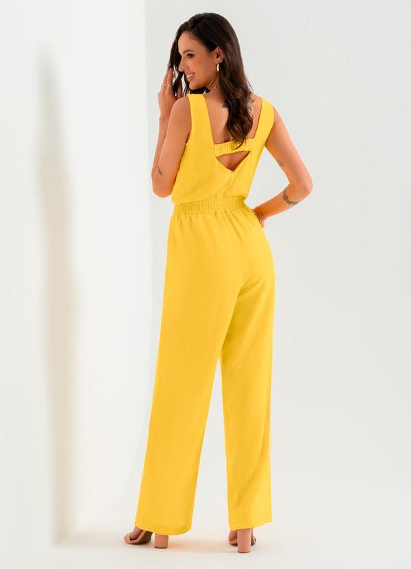 Cativa - Macacão Feminino Básico com Bolso Amarelo 2