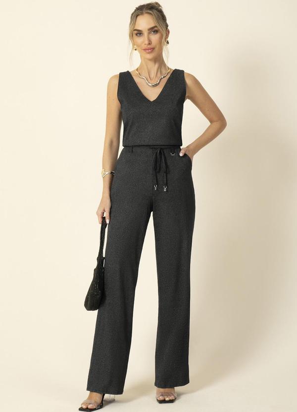 Gris - Macacão Feminino com Decote em V Preto