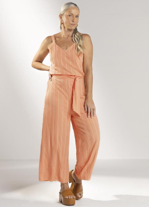 Marialícia - Macacão Feminino Pantacourt Laranja