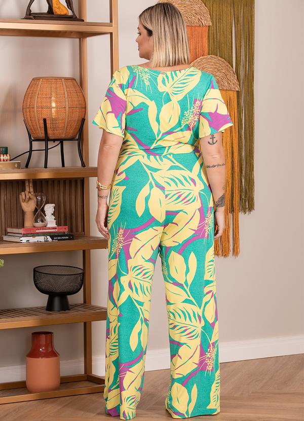 Quintess - Macacão Floral Vibrante em Malha de Viscose 5