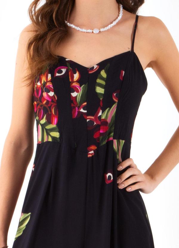 Farm - Macacão Guará Preto 3