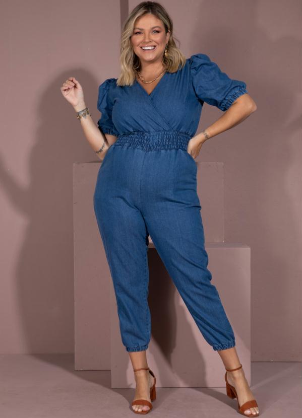 Quintess - Macacão Jeans Médio Decote Transpassado e Bolsos 5