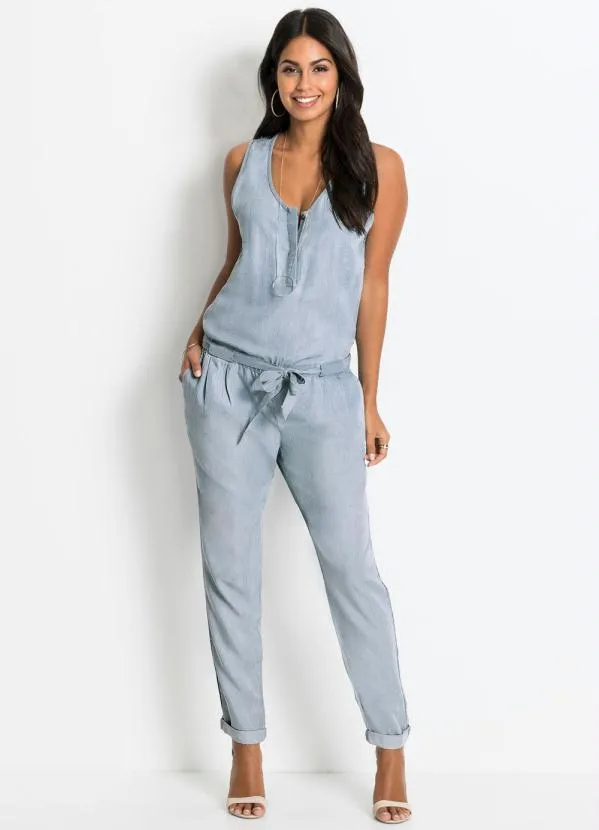 bonprix - Macacão Longo com Abertura Frontal Azul Claro