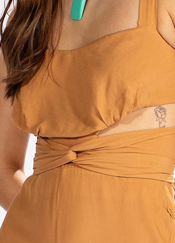 Colcci - Macacão Longo em Vsicose Caramelo 3