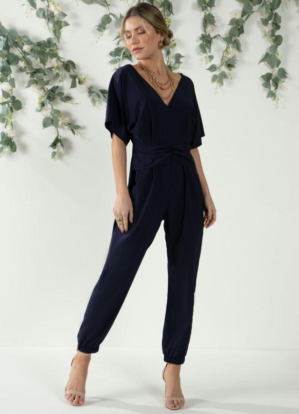 Quintess - Macacão Marinho com Sobreposição Drapeada 5