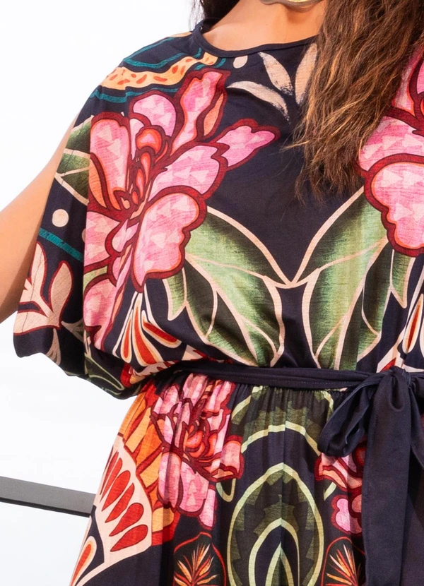 Quintess - Macacão Natureza Tropical em Malha Fria 3