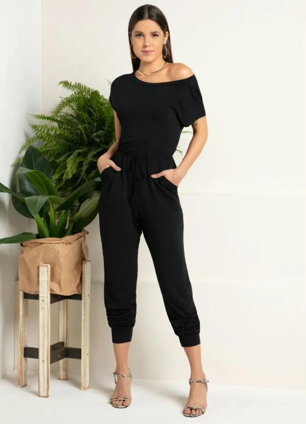 Quintess - Macacão Preto com Cintura Ajustável 3