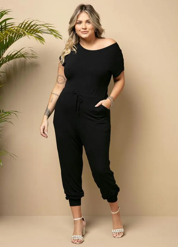 Quintess - Macacão Preto com Cintura Ajustável 6