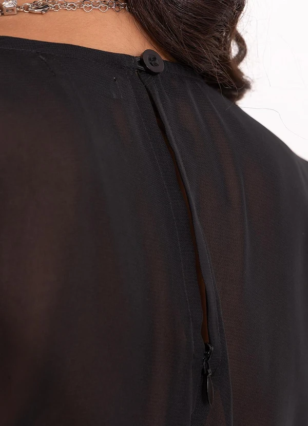 Quintess - Macacão Preto em Chiffon