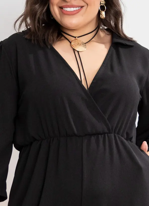 Quintess - Macacão Preto em Crepe Plano com Bolsos 7