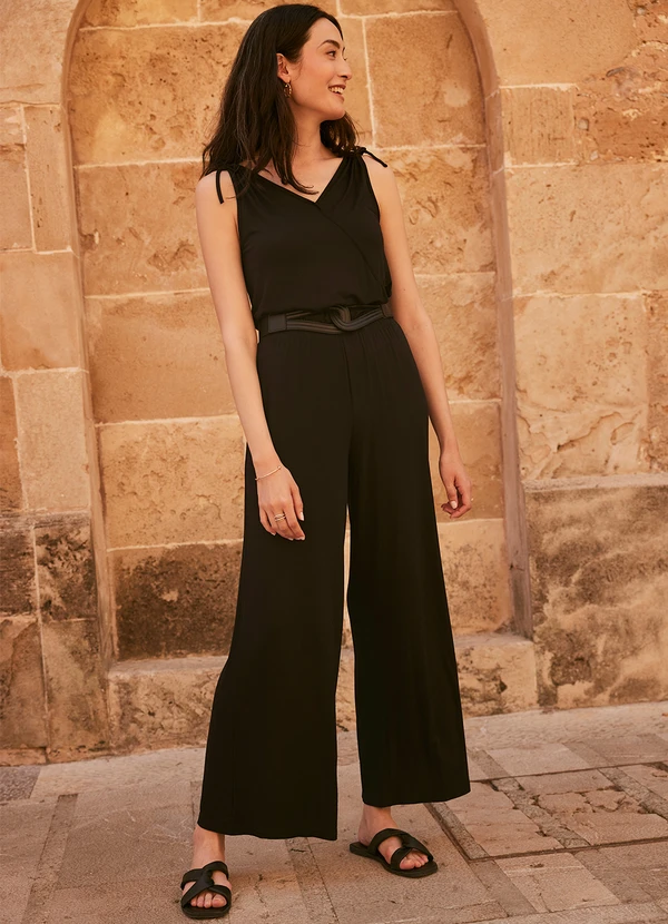 bonprix - Macacão Preto em Malha de Viscose 4