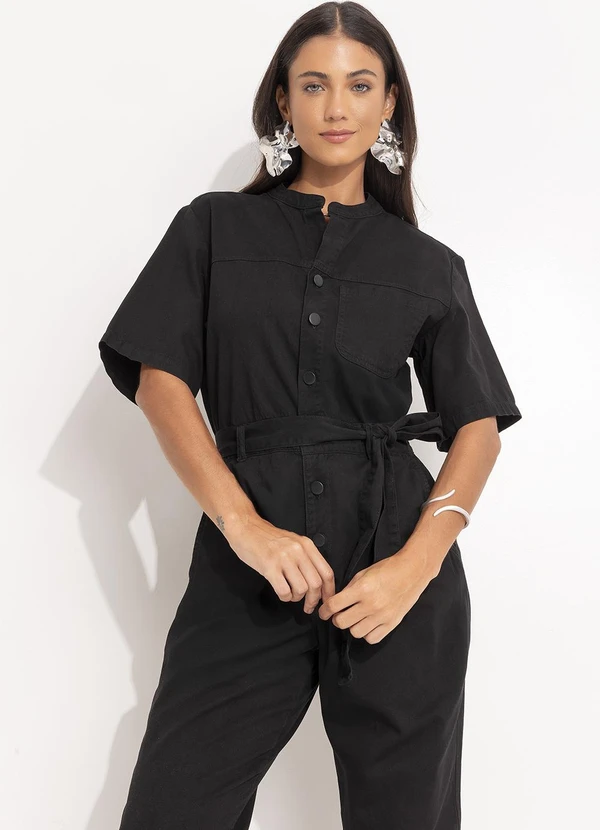 Quintess - Macacão Preto em Sarja 5