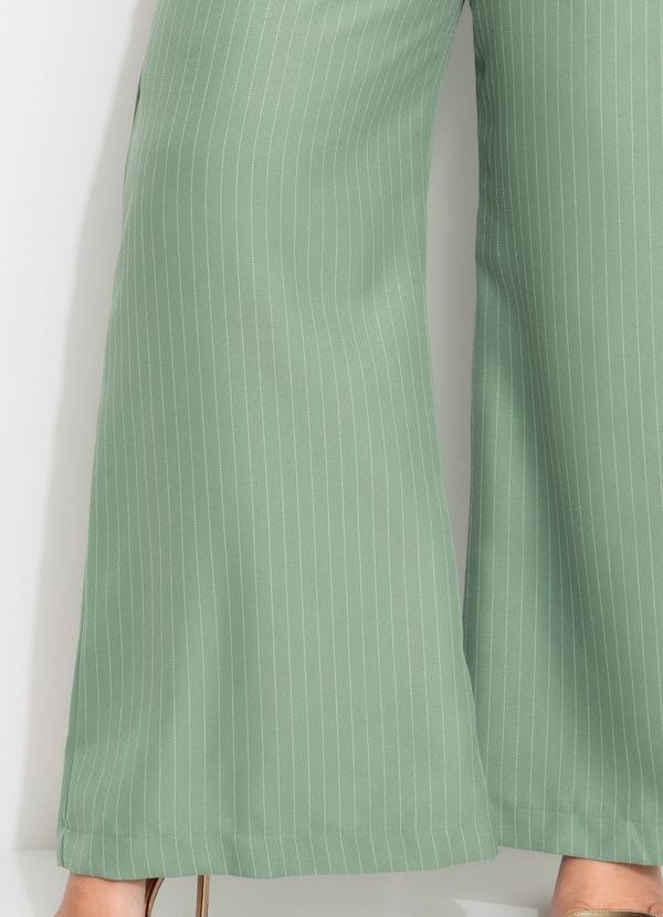 Quintess - Macacão Risca de Giz Verde em Alfaiataria 10