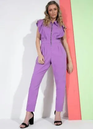 Quintess - Macacão Roxo com Babados e Bolsos - QUINTESS