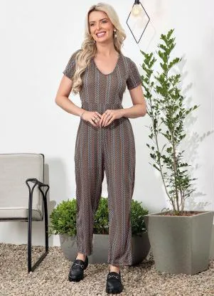 Moda Pop - Macacão Texturizada Preto com Recorte Vazado - MODA POP