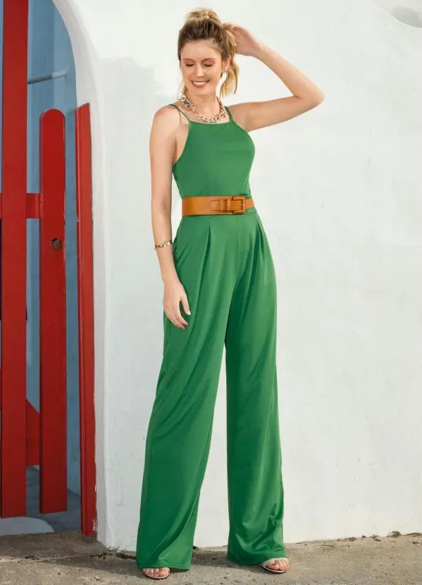 Moda Pop - Macacão Verde com Pregas 3