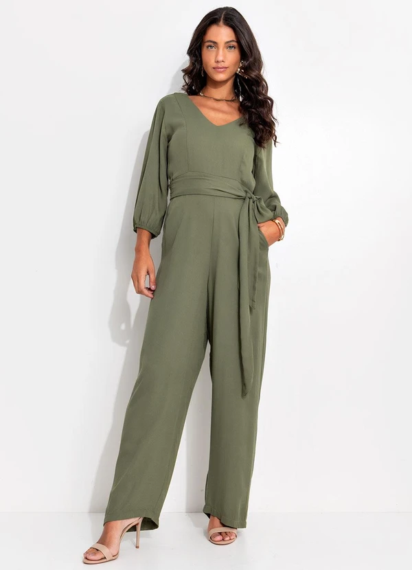 Quintess - Macacão Verde em Viscose Plana Sarjada