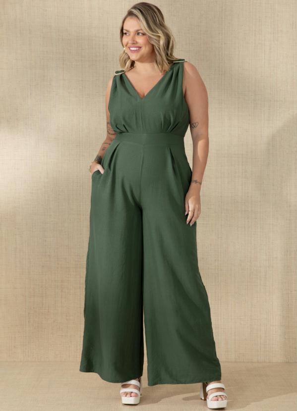 Quintess - Macacão Verde Militar com Fivela nas Alças 7