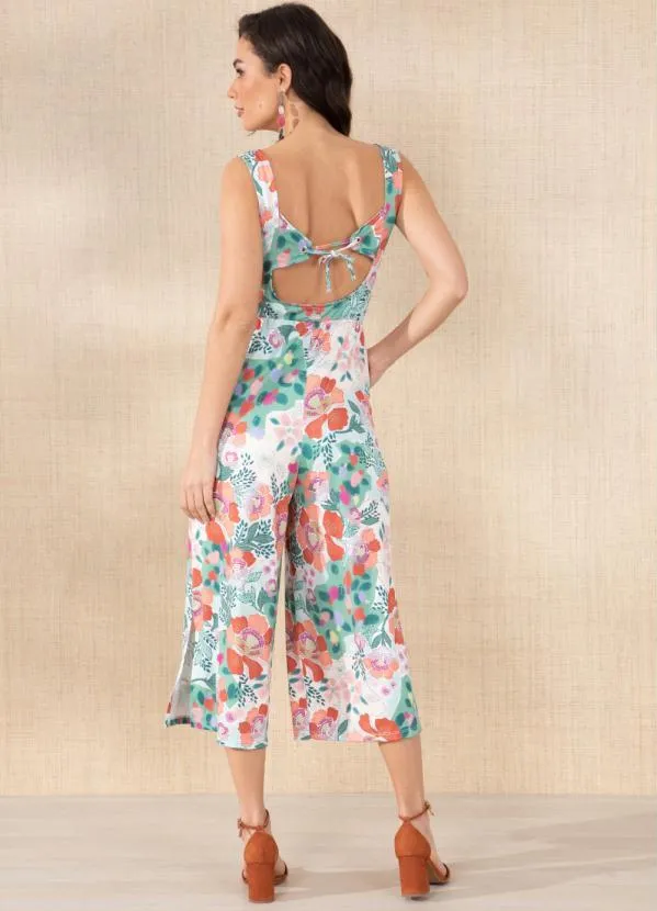 Queima Estoque - Macacão Floral Borrado com Ilhós nas Costas 5