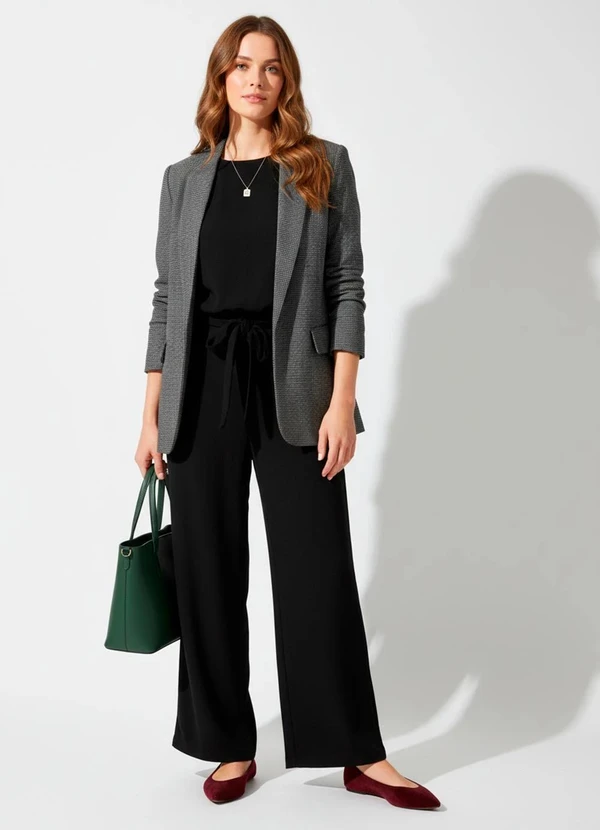 Quintess - Macacão Preto em Malha Crepe 6