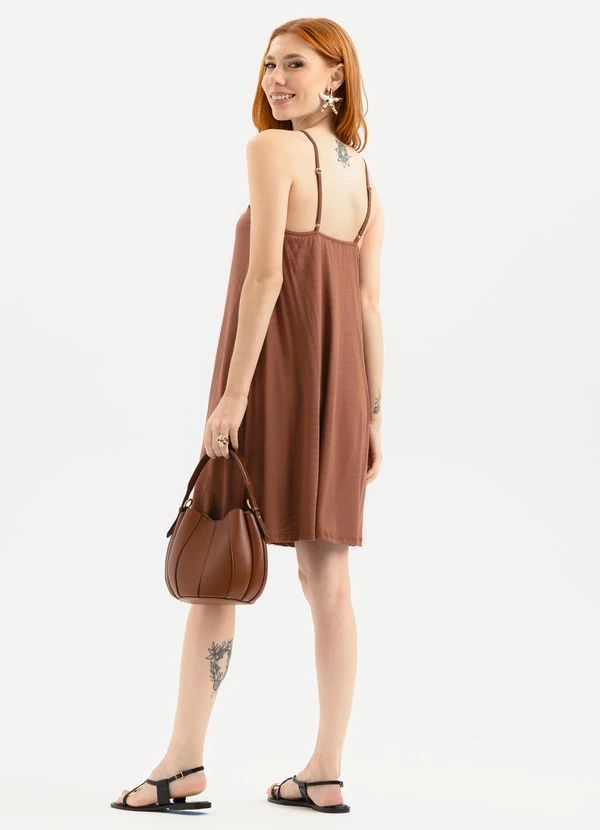 Cativa - Macacão Curto em Viscose Marrom 2