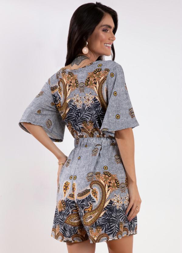 Quintess - Macaquinho Barrado Cinza com Decote V 2