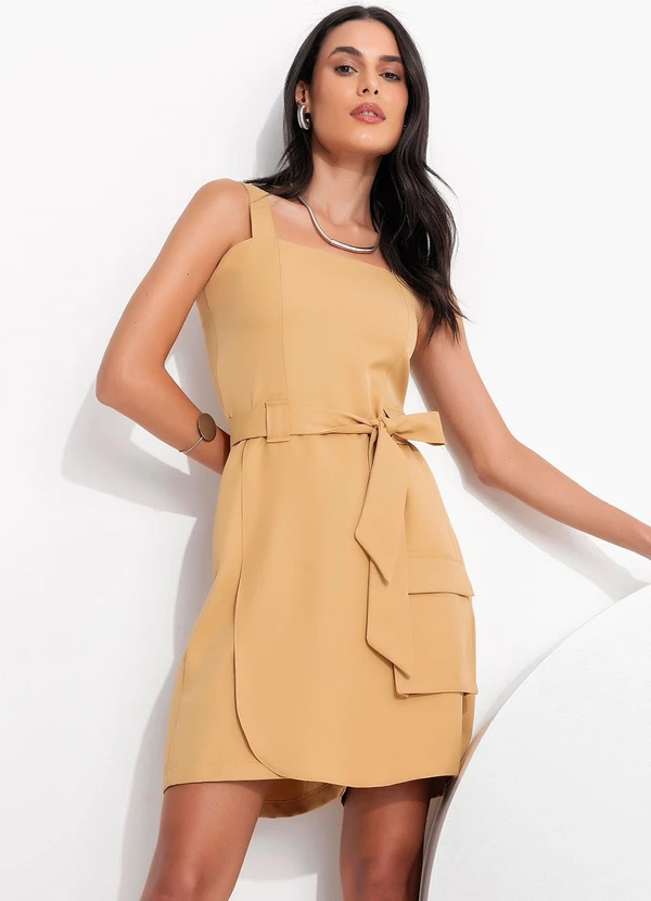 Quintess - Macaquinho Caramelo em Alfaiataria