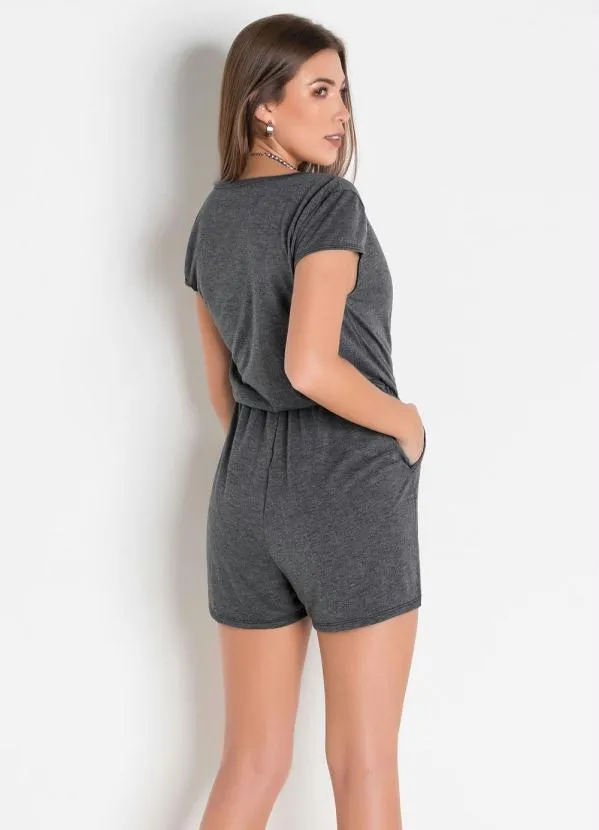 Moda Pop - Macaquinho Chumbo com Decote Transpassado 2