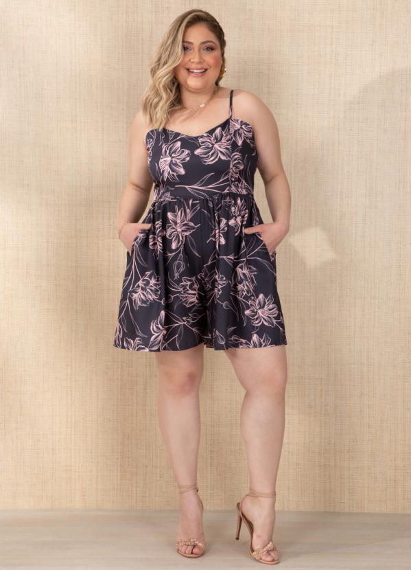 Quintess - Macaquinho Floral Rosa com Bolsos 3