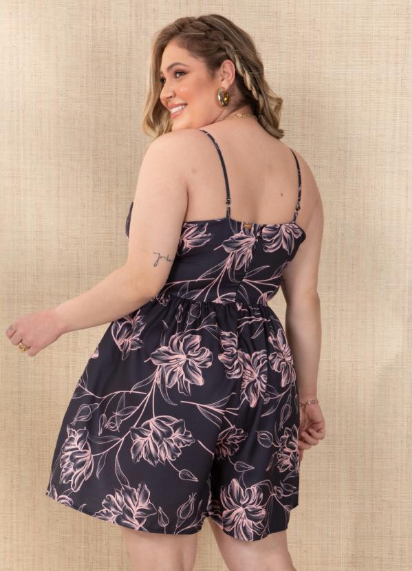 Quintess - Macaquinho Floral Rosa com Bolsos 4