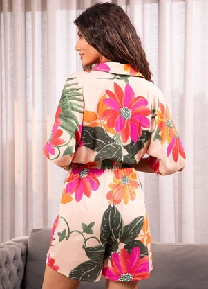 Quintess - Macaquinho Floral Vibrante em Viscose Plana - QUINTESS