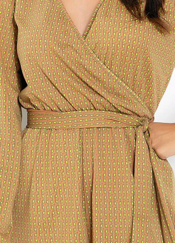 Moda Pop - Macaquinho Geométrico Marrom 3