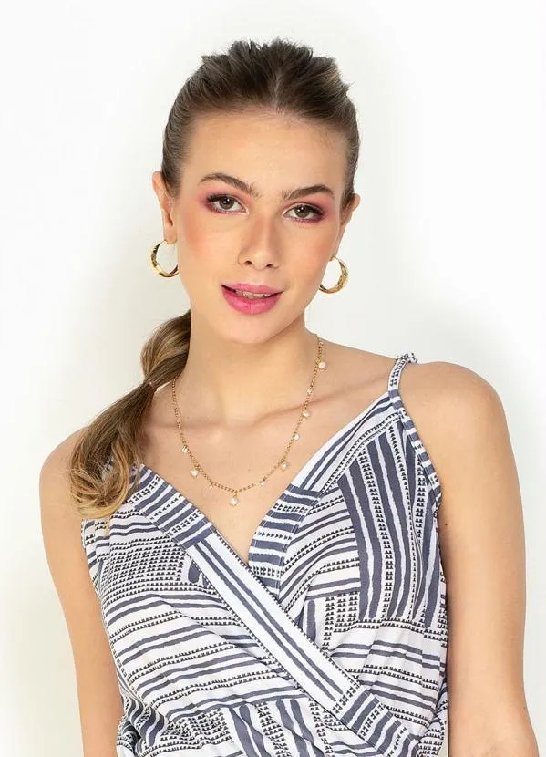 Moda Pop - Macaquinho Linhas com Decote Transpassado 3