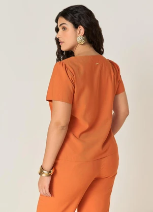 Elegance - Blusa com Recorte Sobreposto no Busto Laranja - ELEGANCE